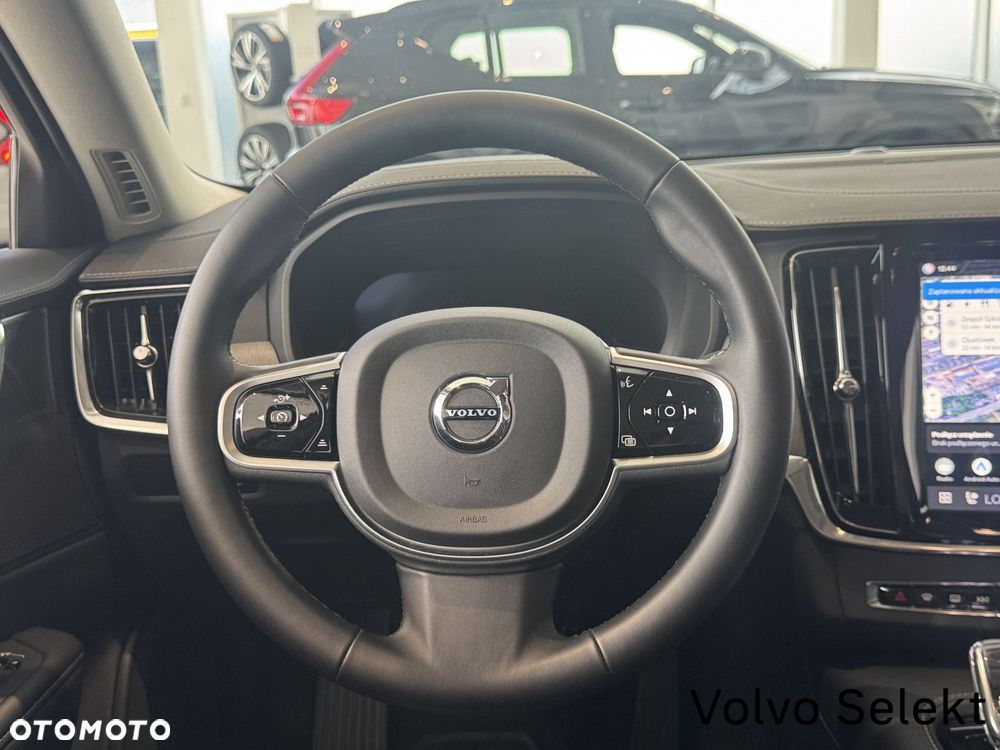Volvo V90 - 33