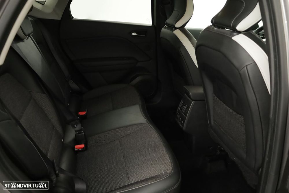 Renault Captur 1.0 TCe Techno Bi-Fuel - 24