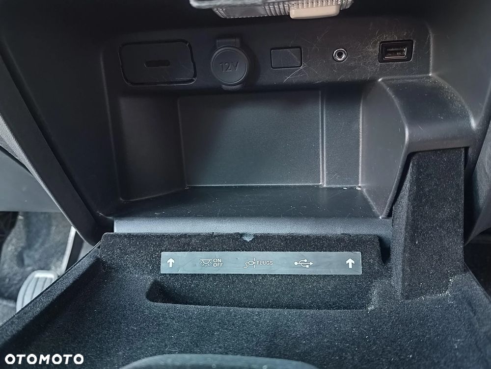 Citroën C4 Grand Picasso PureTech 130 Stop&Start Attraction - 23
