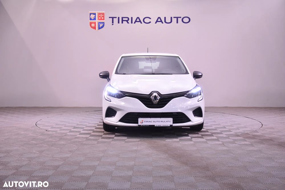 Renault Clio - 8