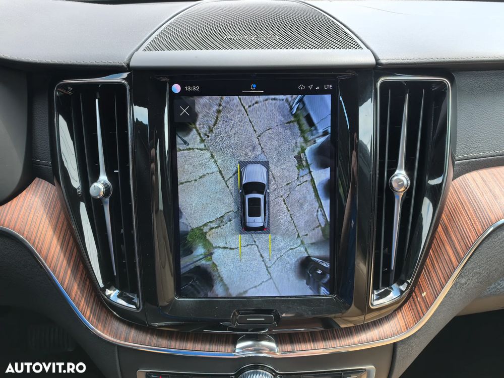 Volvo XC 60 Recharge T6 Twin Engine eAWD Inscription Expression - 7