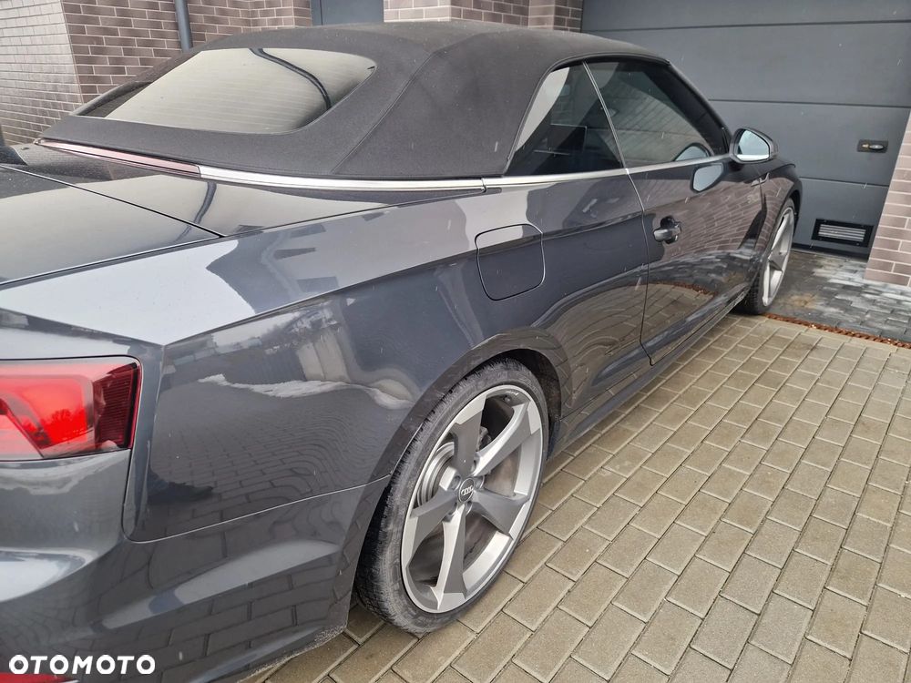 Audi A5 Cabrio - 11