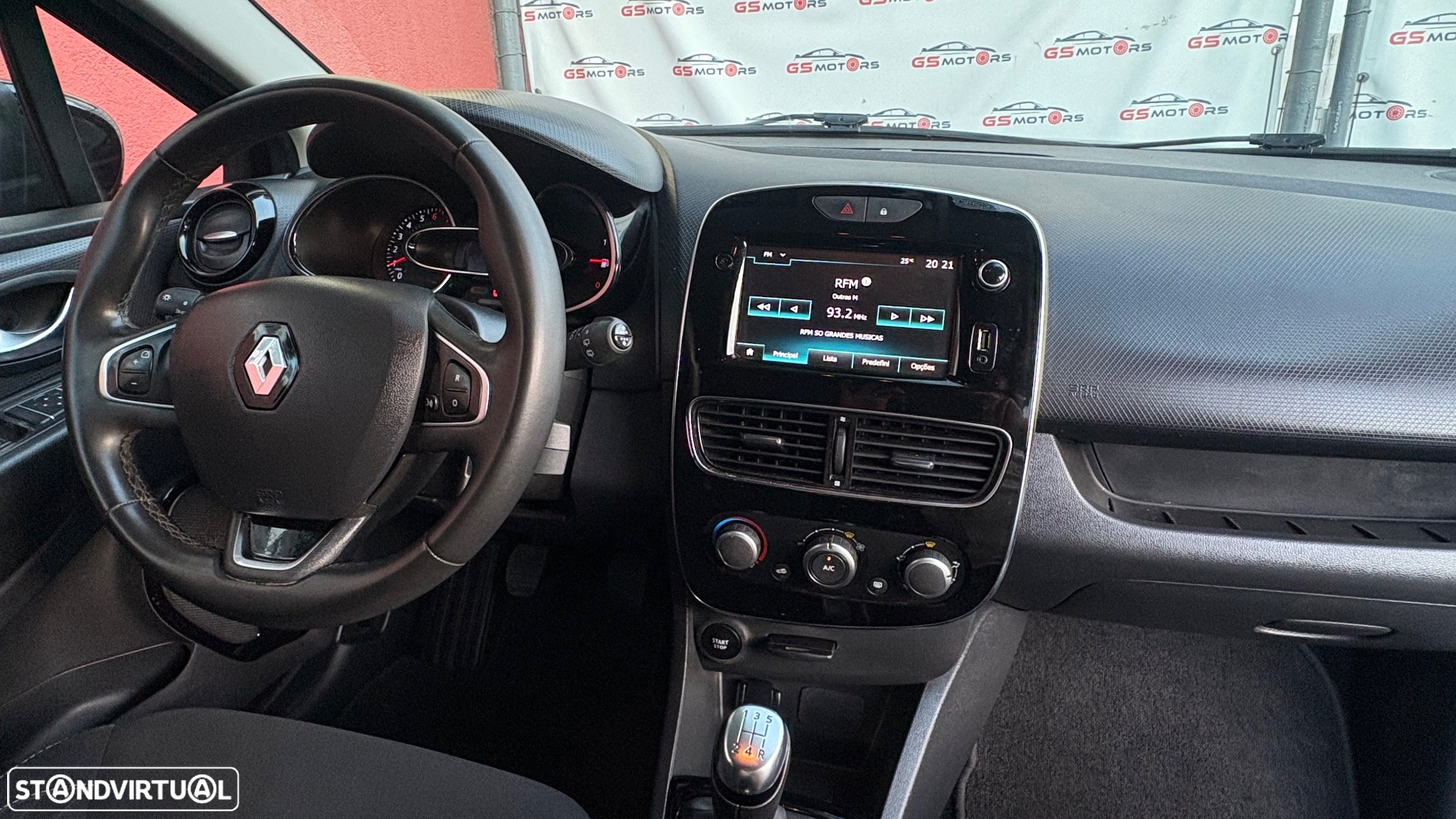 Renault Clio Sport Tourer 0.9 TCe Limited - 12