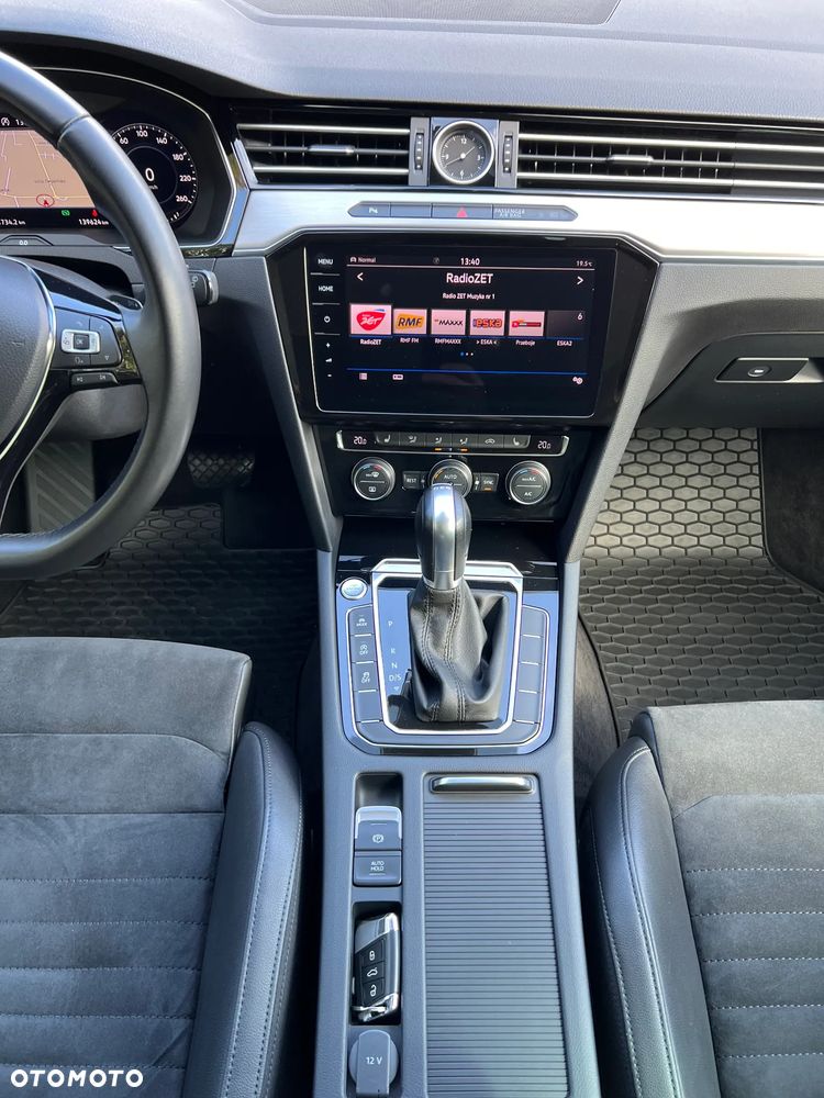 Volkswagen Passat 1.8 TSI BMT Highline DSG - 26
