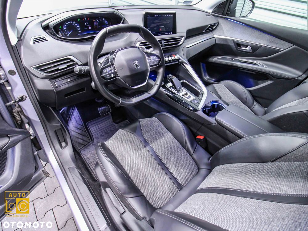 Peugeot 3008 1.2 PureTech Allure S&S EAT6 - 18