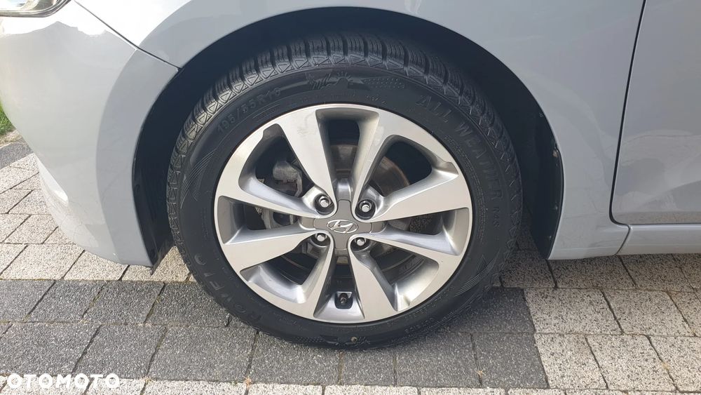 Hyundai i20 1.2 Intro Edition - 37