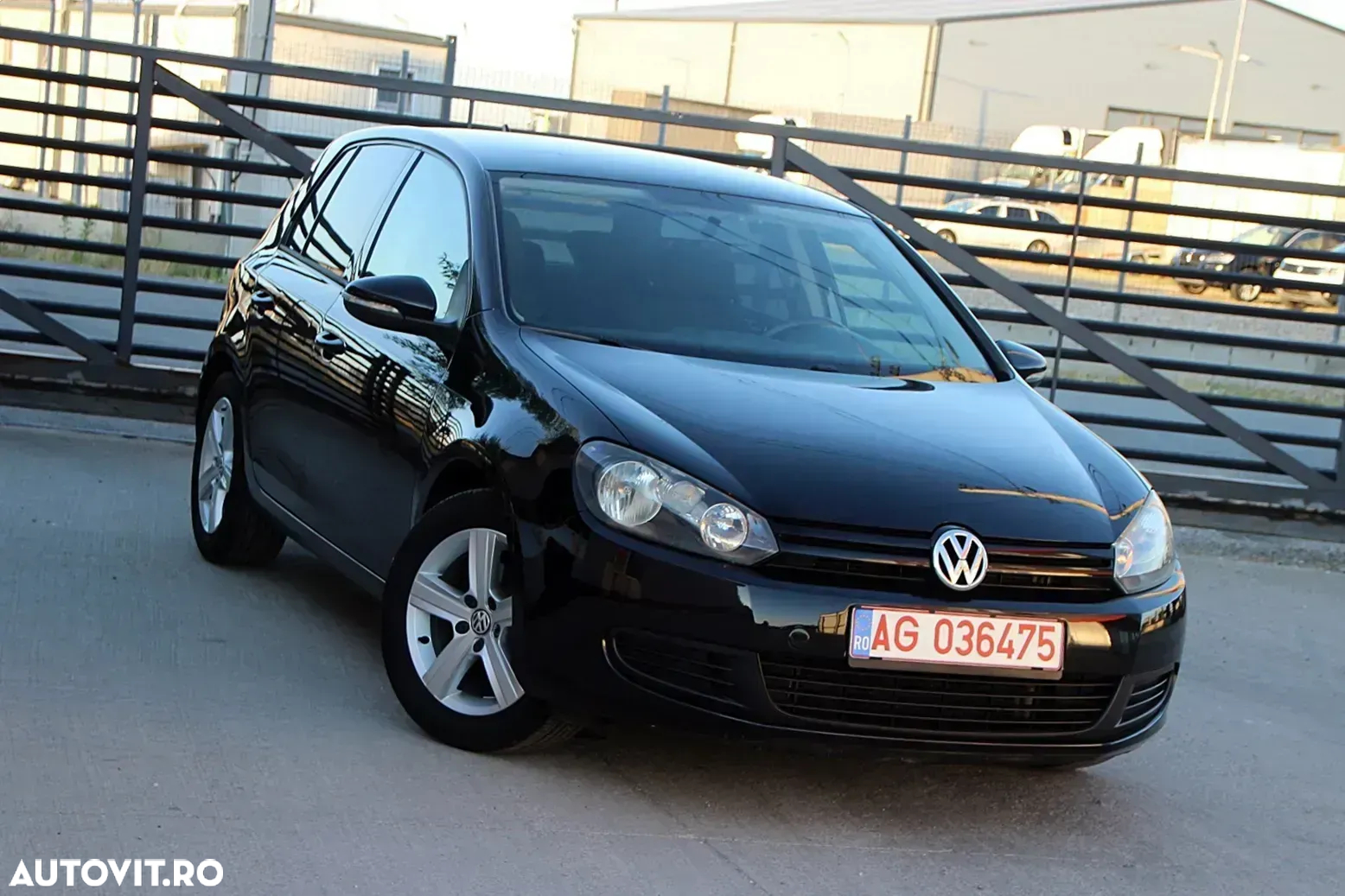 Volkswagen Golf 1.2 TSI Comfortline BlueMotion Technology - 3