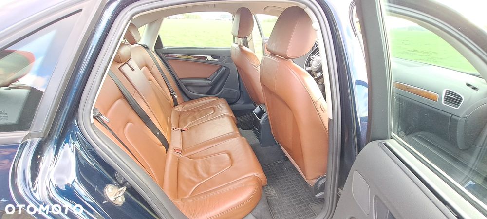 Audi A4 Limousine 2.0 TDI - 8