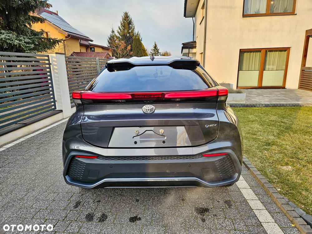 Toyota C-HR - 12
