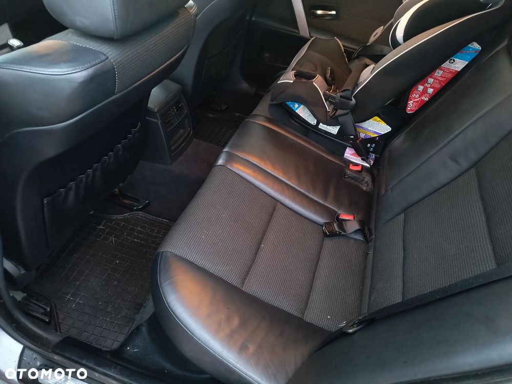 BMW Seria 5 - 34