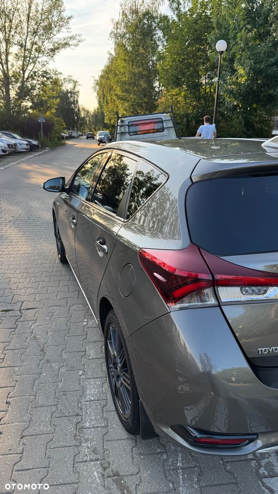 Toyota Auris Hybrid 135 Comfort - 7