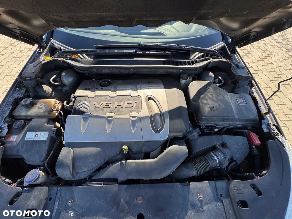 Citroën C5 Tourer V6 HDi 205 Biturbo FAP Exclusive - 36