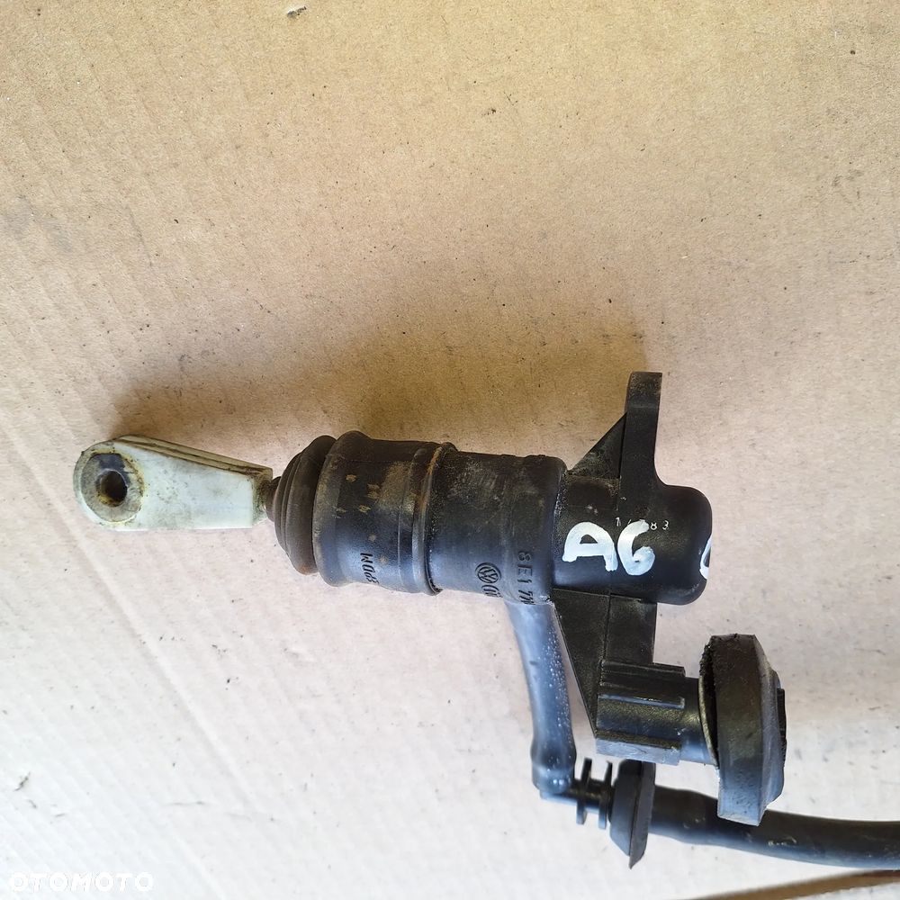 POMPA POMPKA SPRZEGLA AUDI A6 C5 PASSAT A4  8E1721401 - 3