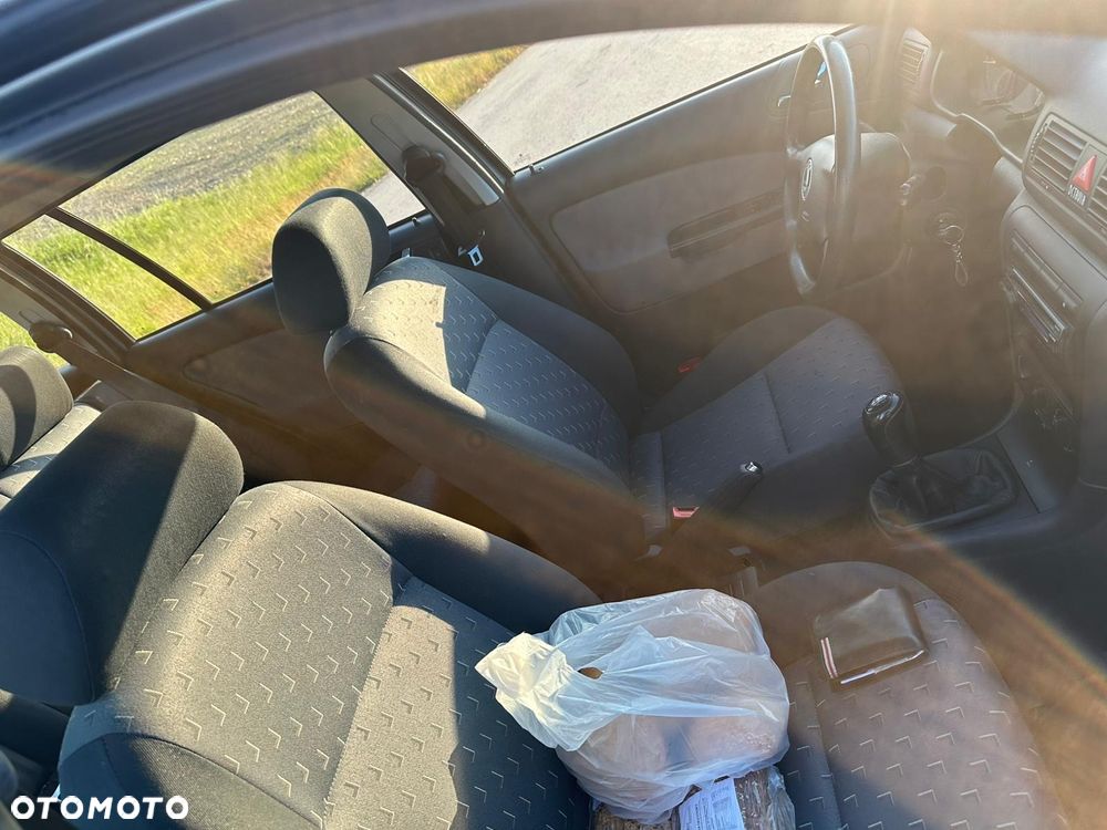 Skoda Octavia 1.9 TDI Ambiente - 10