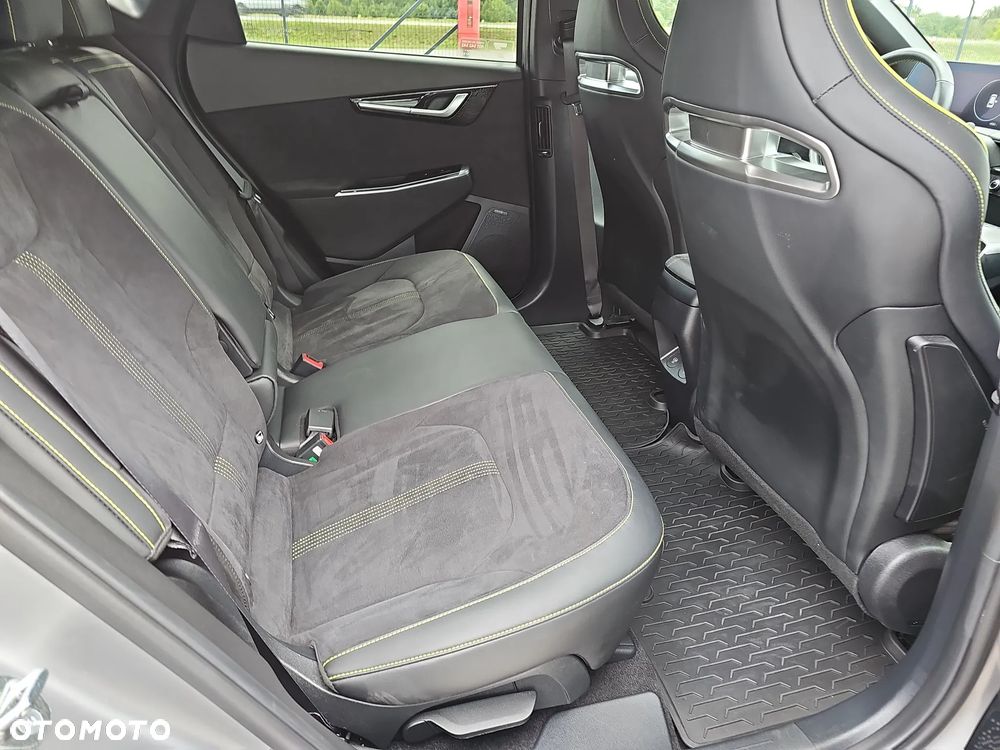 Kia EV6 77.4kWh GT AWD - 22