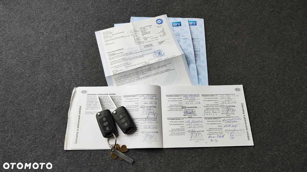 Kia Rio 1.2 Attract - 37