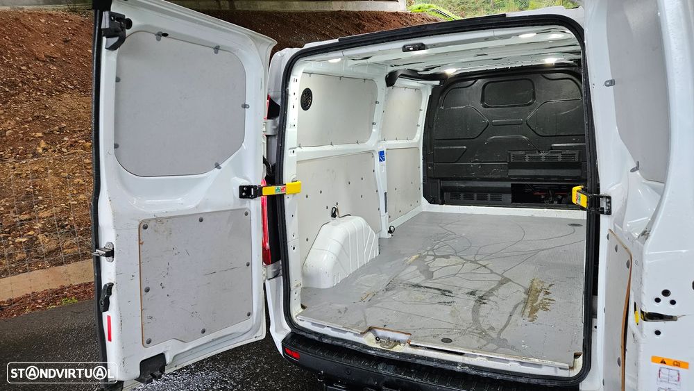 Ford Transit Custom LONGA L2H1 2.0 TDCI 3L - 34