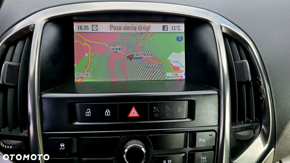 Opel Astra 1.6 Turbo Innovation - 12