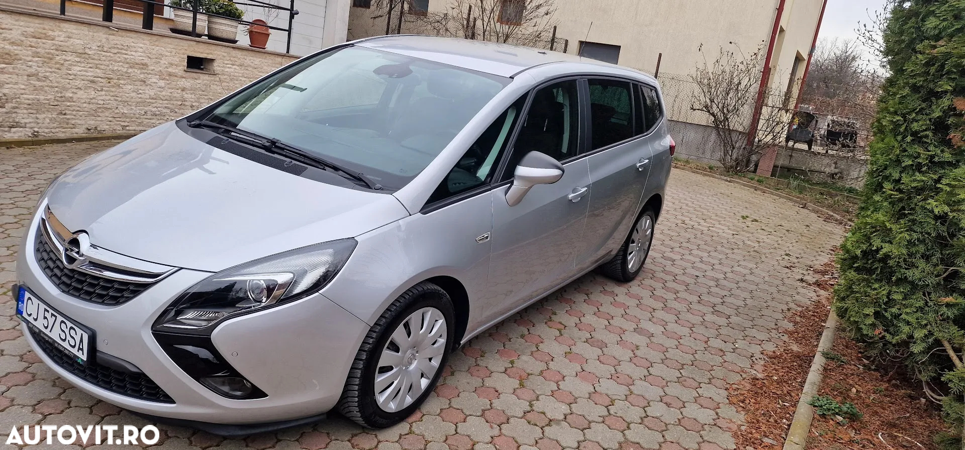 Opel Zafira - 3