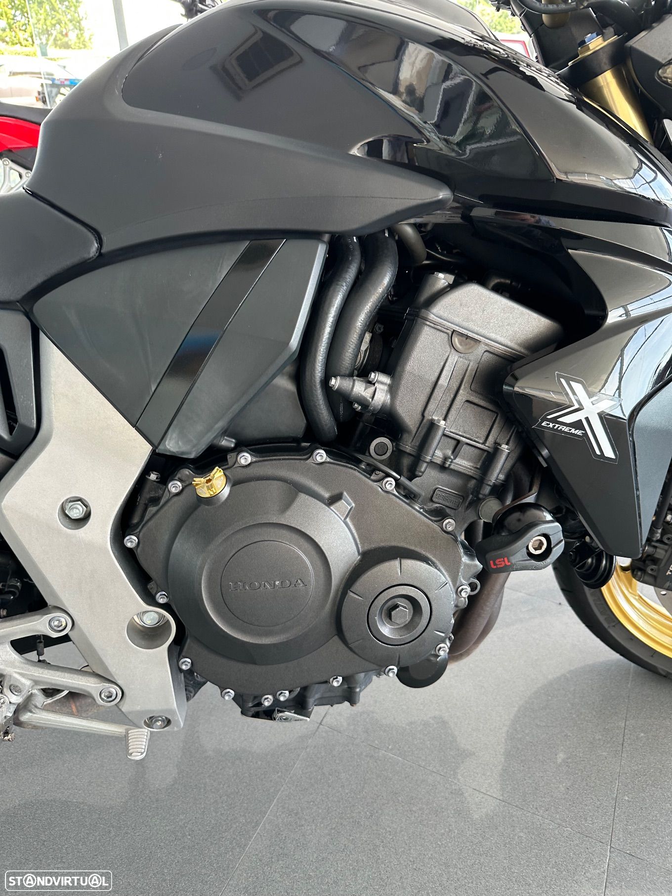 Honda CB - 18
