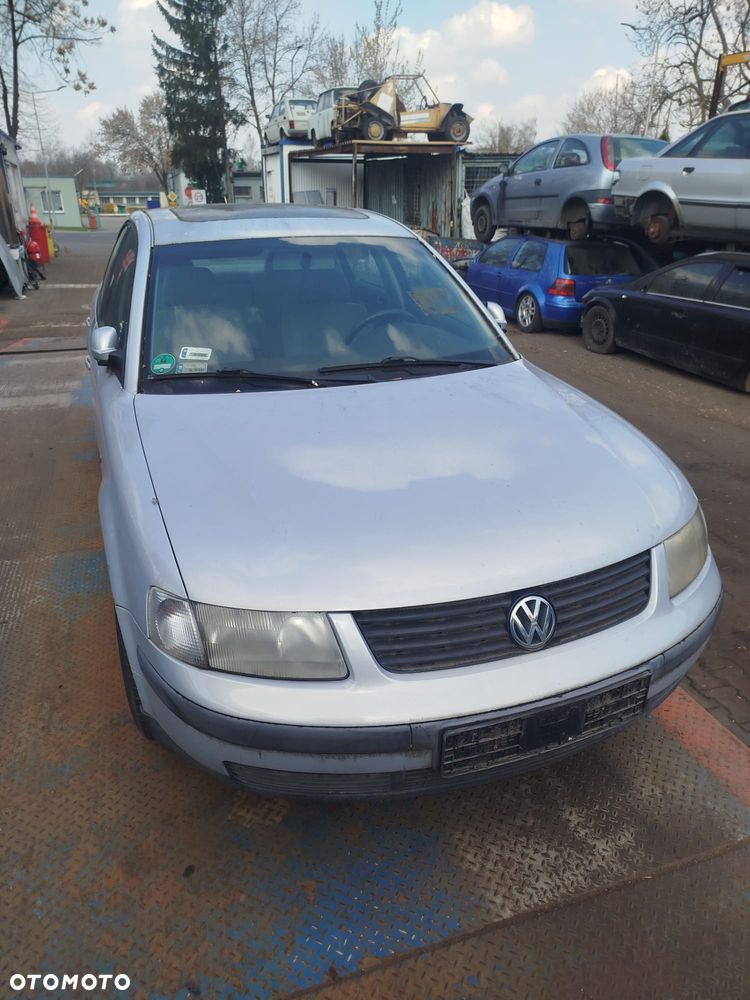 Volkswagen Passat B5  na części - 1