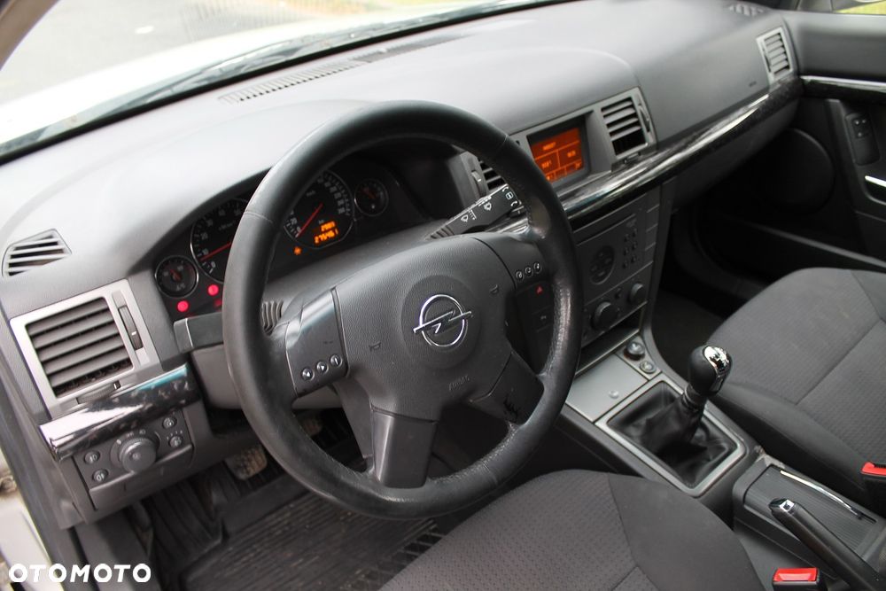 Opel Signum 1.8 - 9