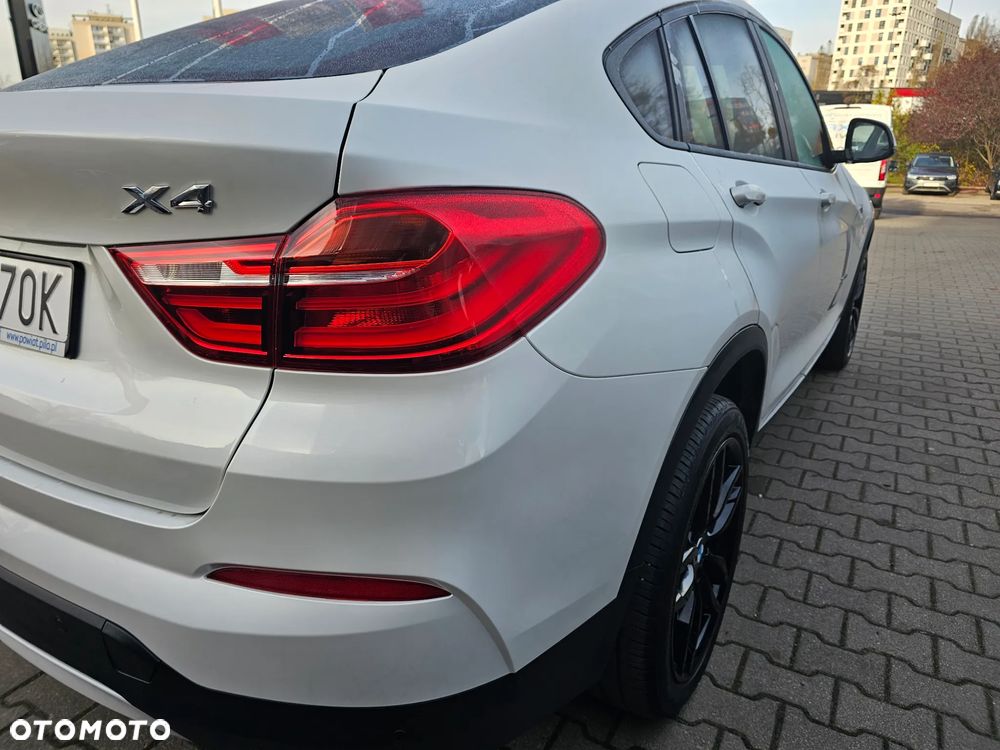 BMW X4 xDrive20d - 39
