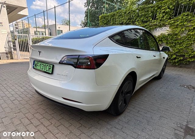 Tesla Model 3 - 17