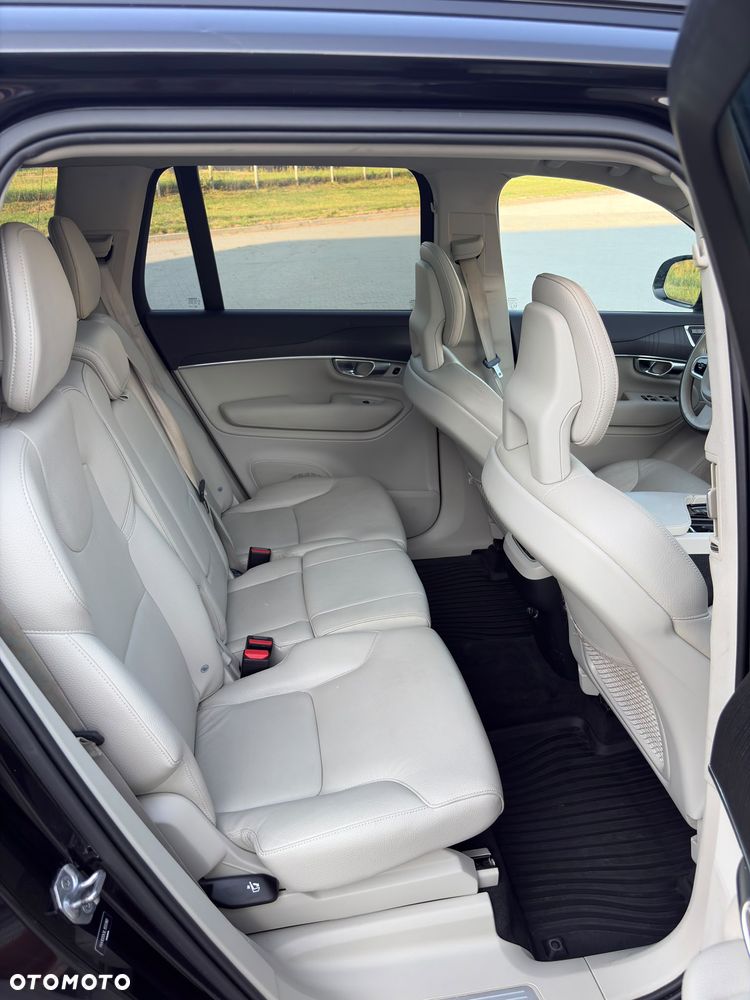Volvo XC 90 - 14