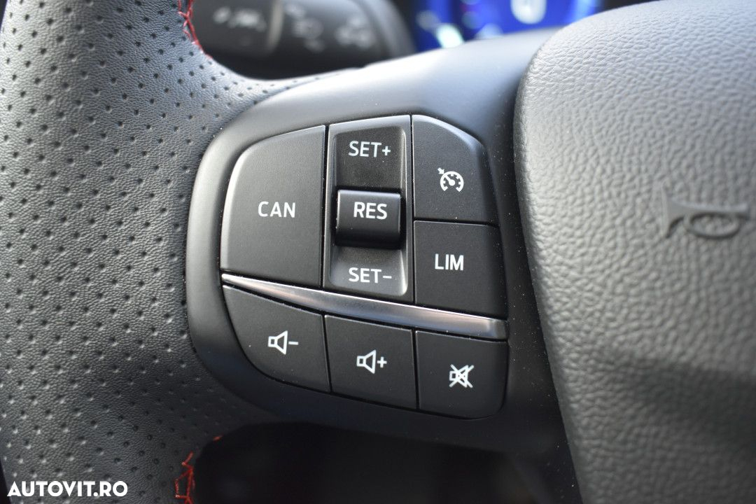 Ford Focus - 16