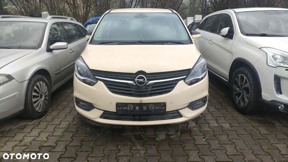 Opel Zafira 2.0 CDTI Enjoy EU6 - 1
