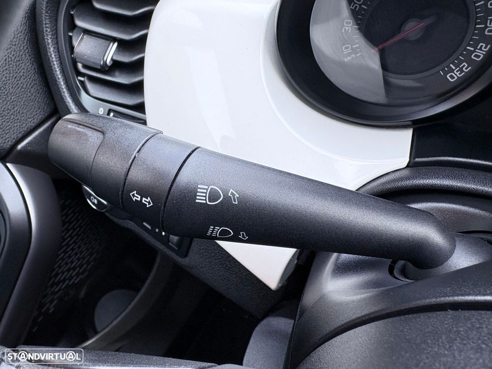 Fiat 500X 1.6 MJ Pop Star J17 S&S - 37