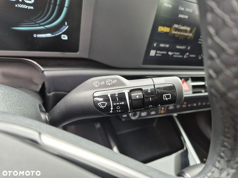 Kia Niro 1.6 GDI Hybrid M - 31