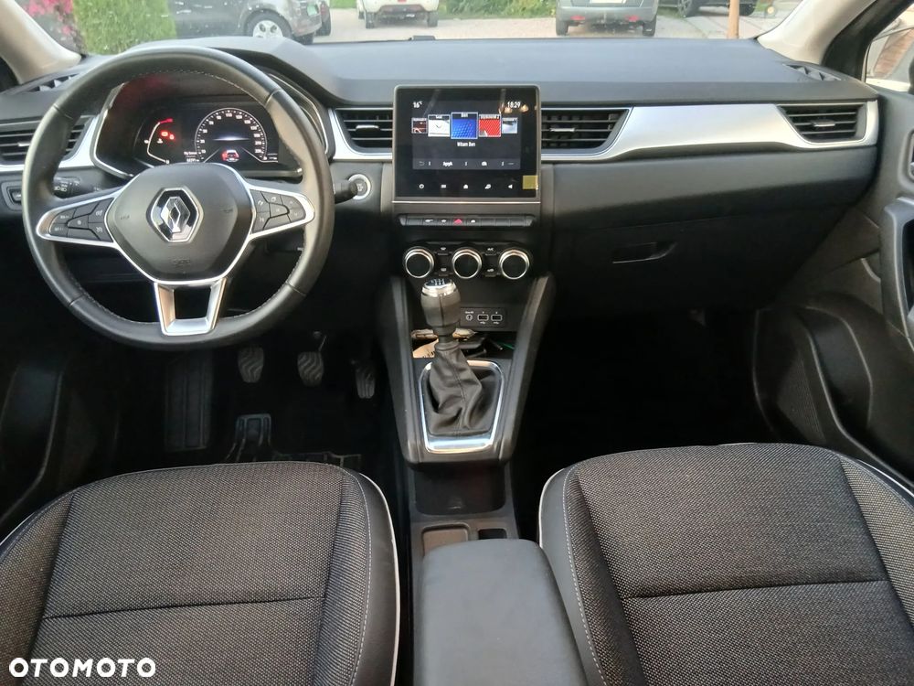 Renault Captur - 10