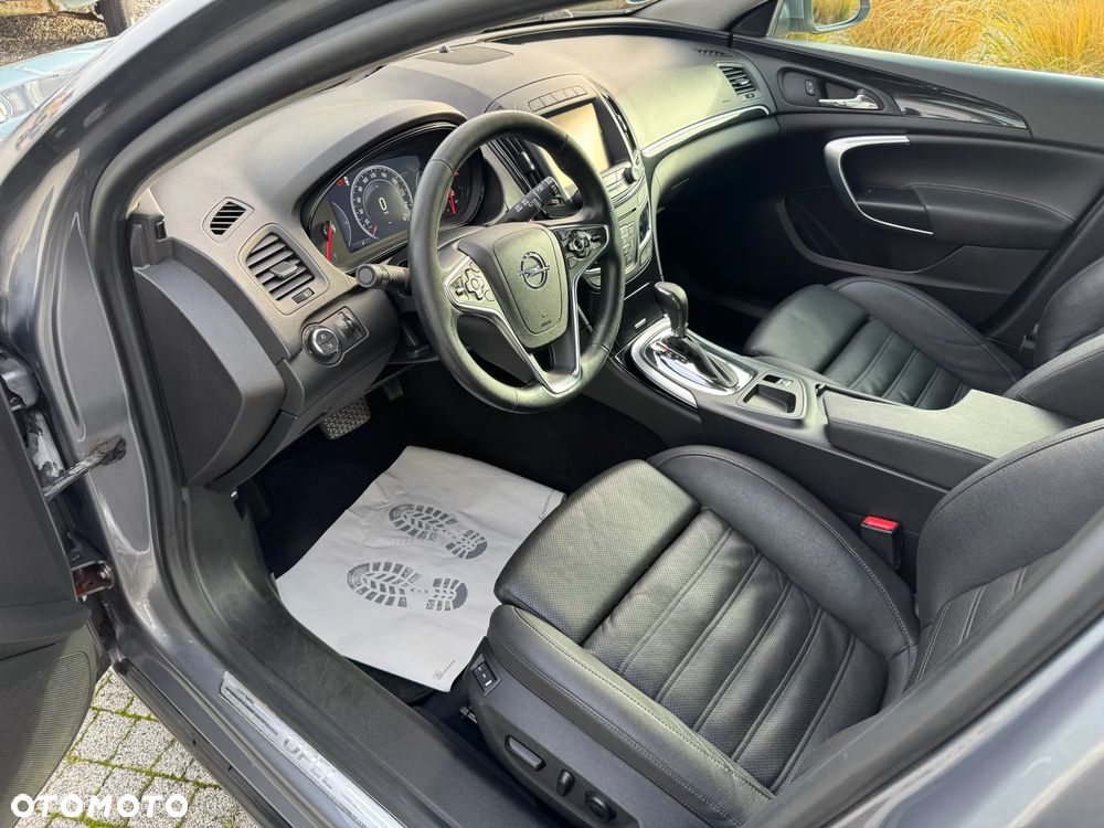 Opel Insignia - 12