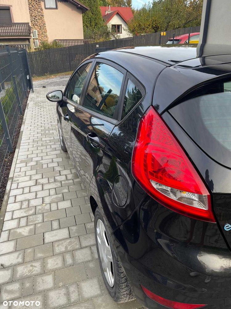 Ford Fiesta - 6