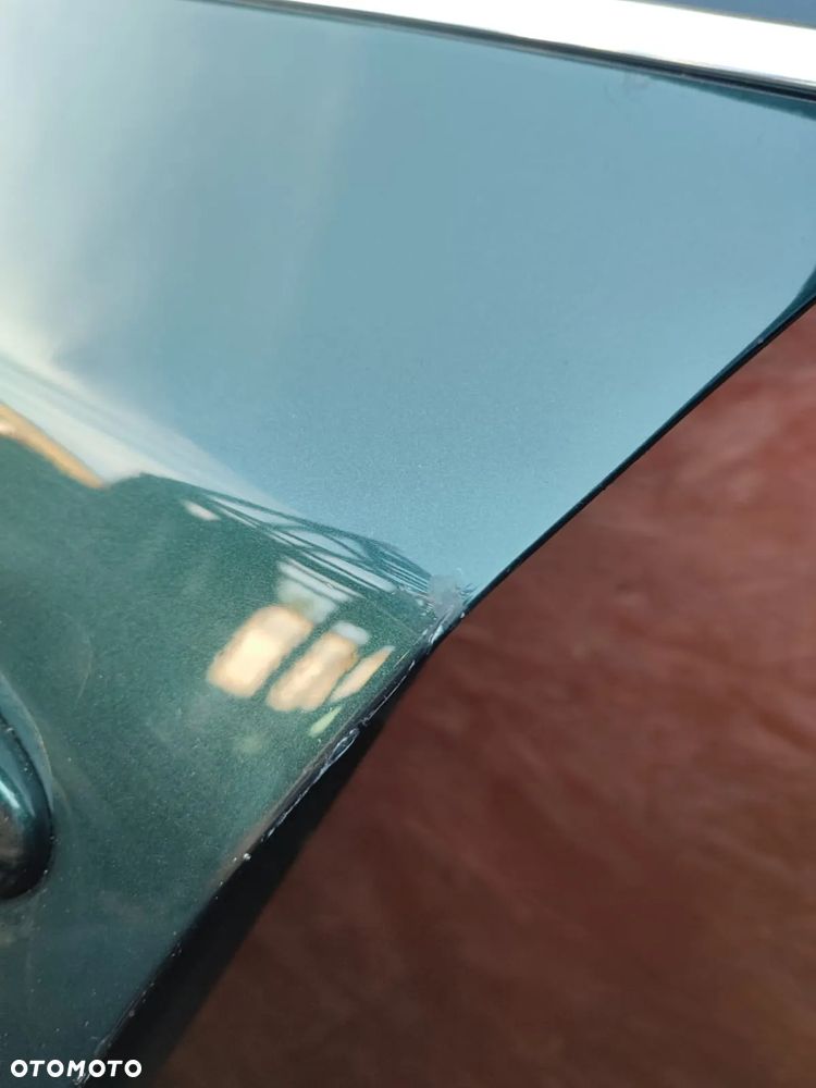 BMW E60 / E60 LCI / E61 / E61 LCI. ORYGINALNE KOMPLETNE DRZWI LEWE / PRAWE EUROPA. W KOL. TIEFGRUEN METALLIC. O NR: 7 202 339 / 7 181 003 / 7 111 375 / 7 202 340 / 7 111 376 / 7 181 004 OEM. W BARDZO DOBRYM STANIE. - 20