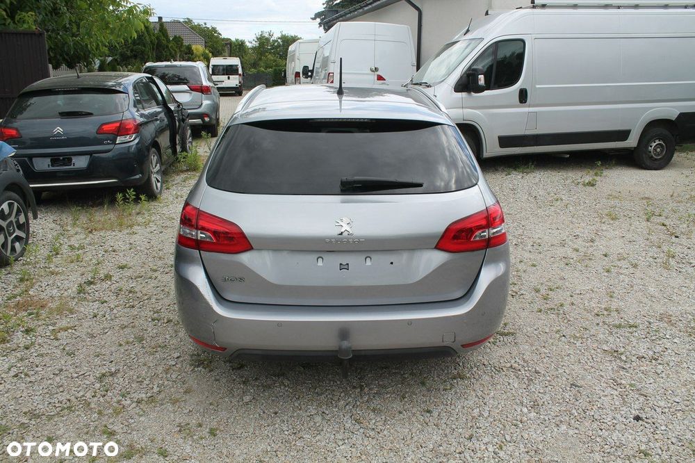 Peugeot 308 - 6