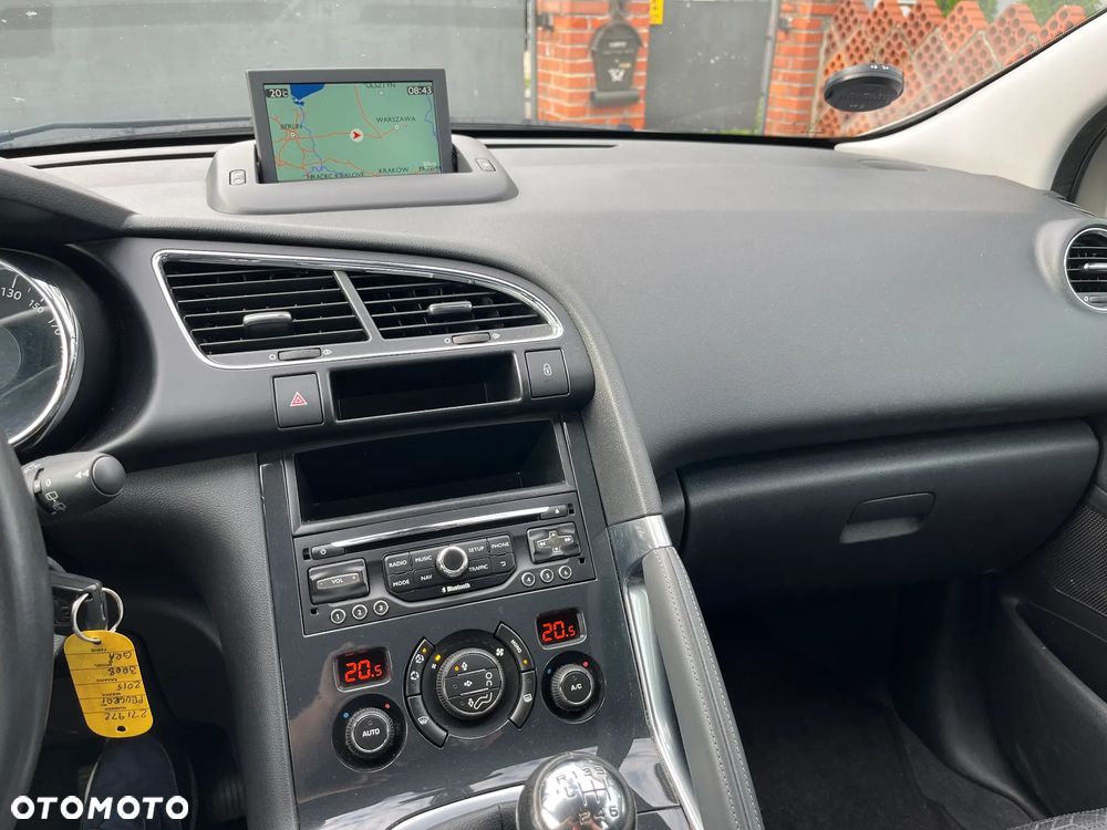 Peugeot 3008 - 12