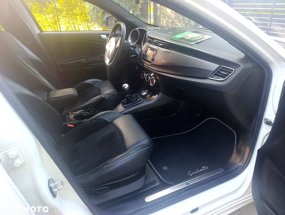 Alfa Romeo Giulietta 1.4 TB 16V Multiair Turismo - 8