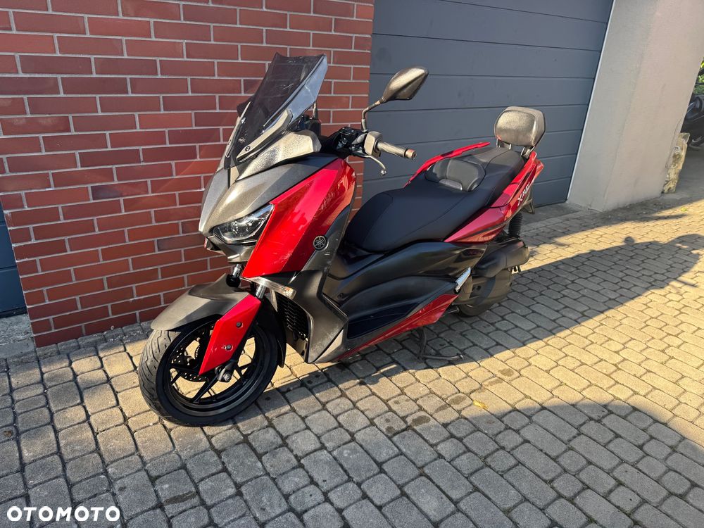 Yamaha X-max - 8
