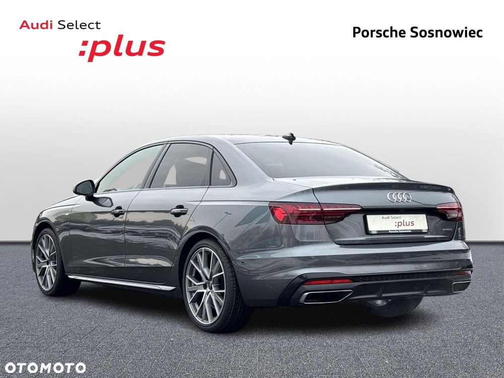 Audi A4 Limousine - 4