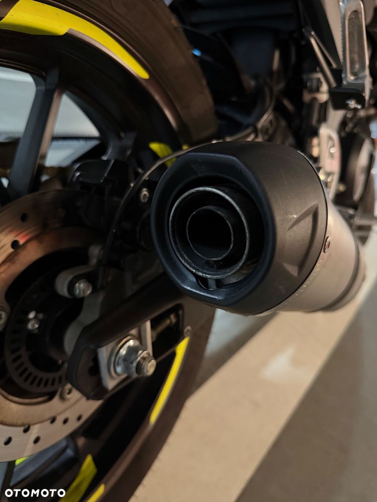 Yamaha MT - 6