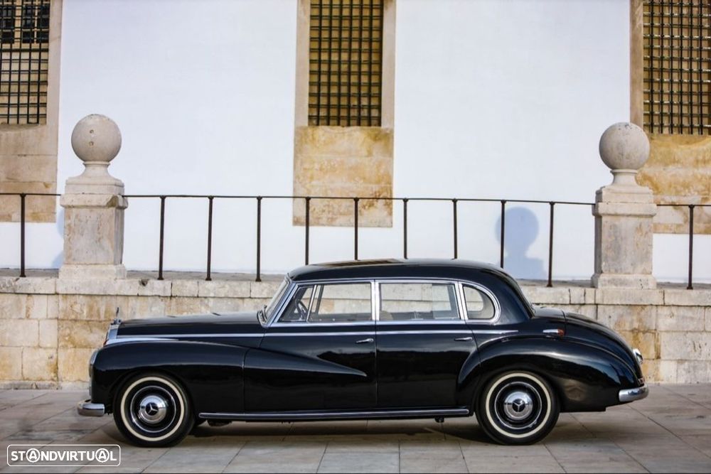 Mercedes-Benz 300 - 27