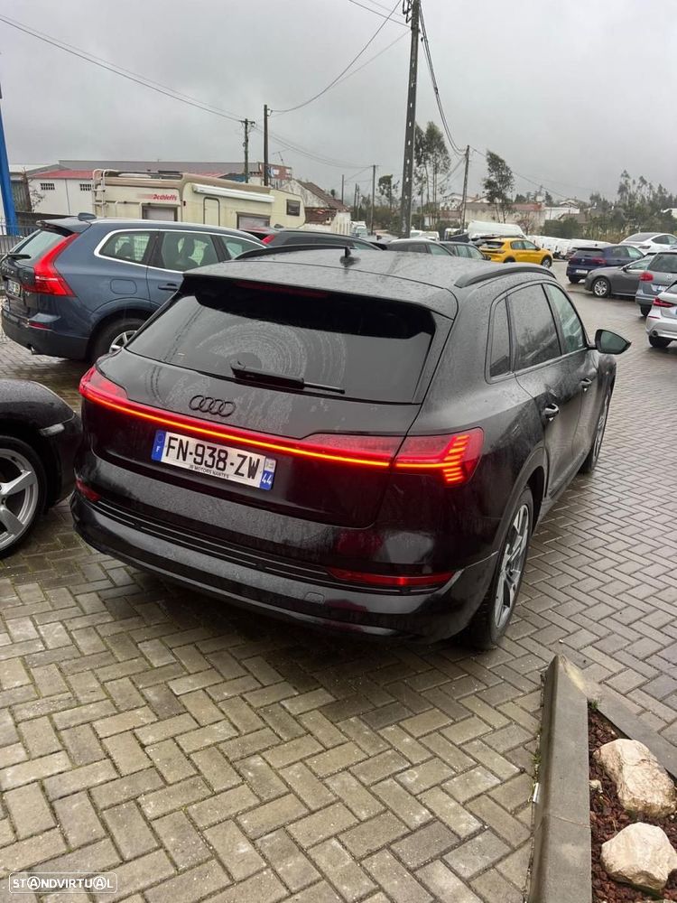 Audi e-tron 50 quattro S line - 3