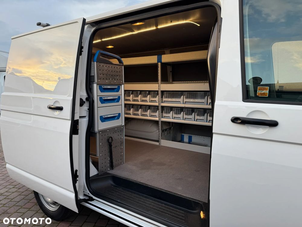 Volkswagen Transporter T6 L1H1 Warsztat SORTIMO - 32