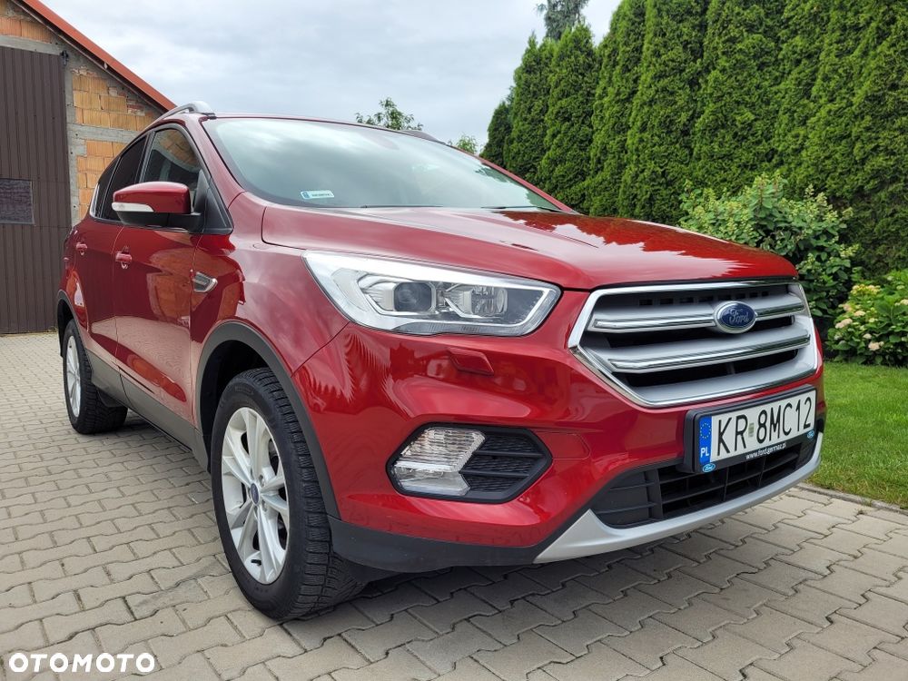 Ford Kuga - 1