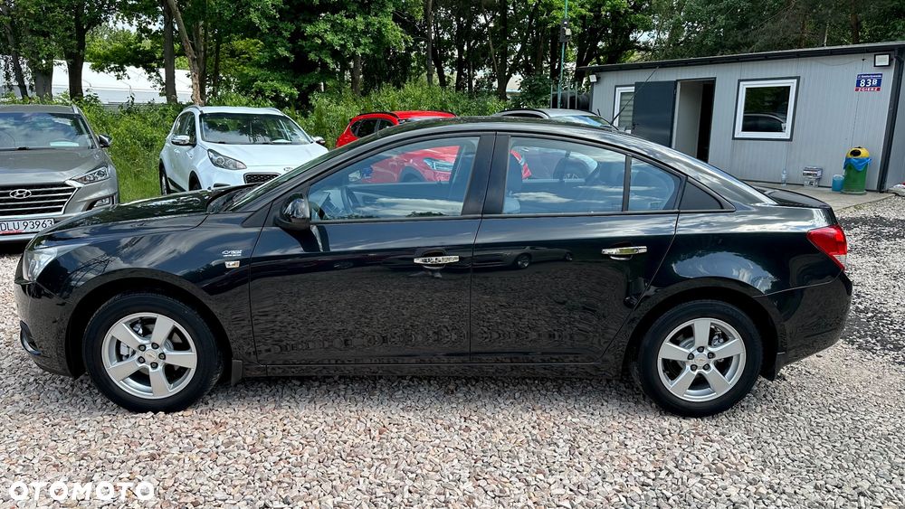 Chevrolet Cruze - 4