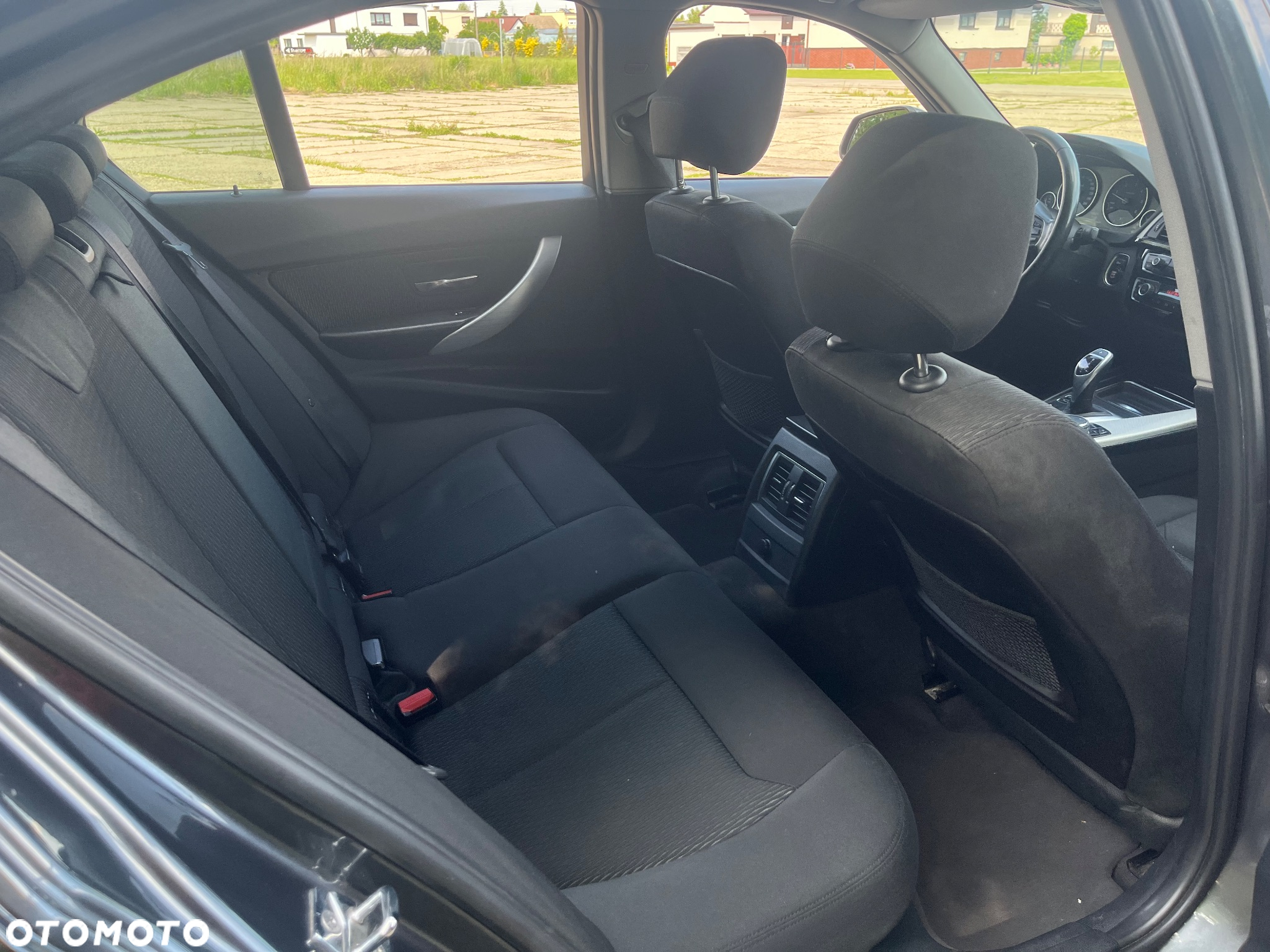 BMW Seria 3 - 12