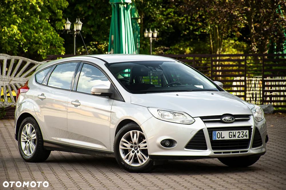 Ford Focus 1.6 TDCi DPF Champions Edition - 16